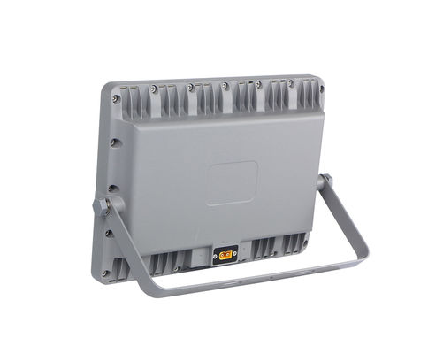 170lm/W Led Solar Floodlight , 4200lm 2700K Rechargeable Battery Solar Lights